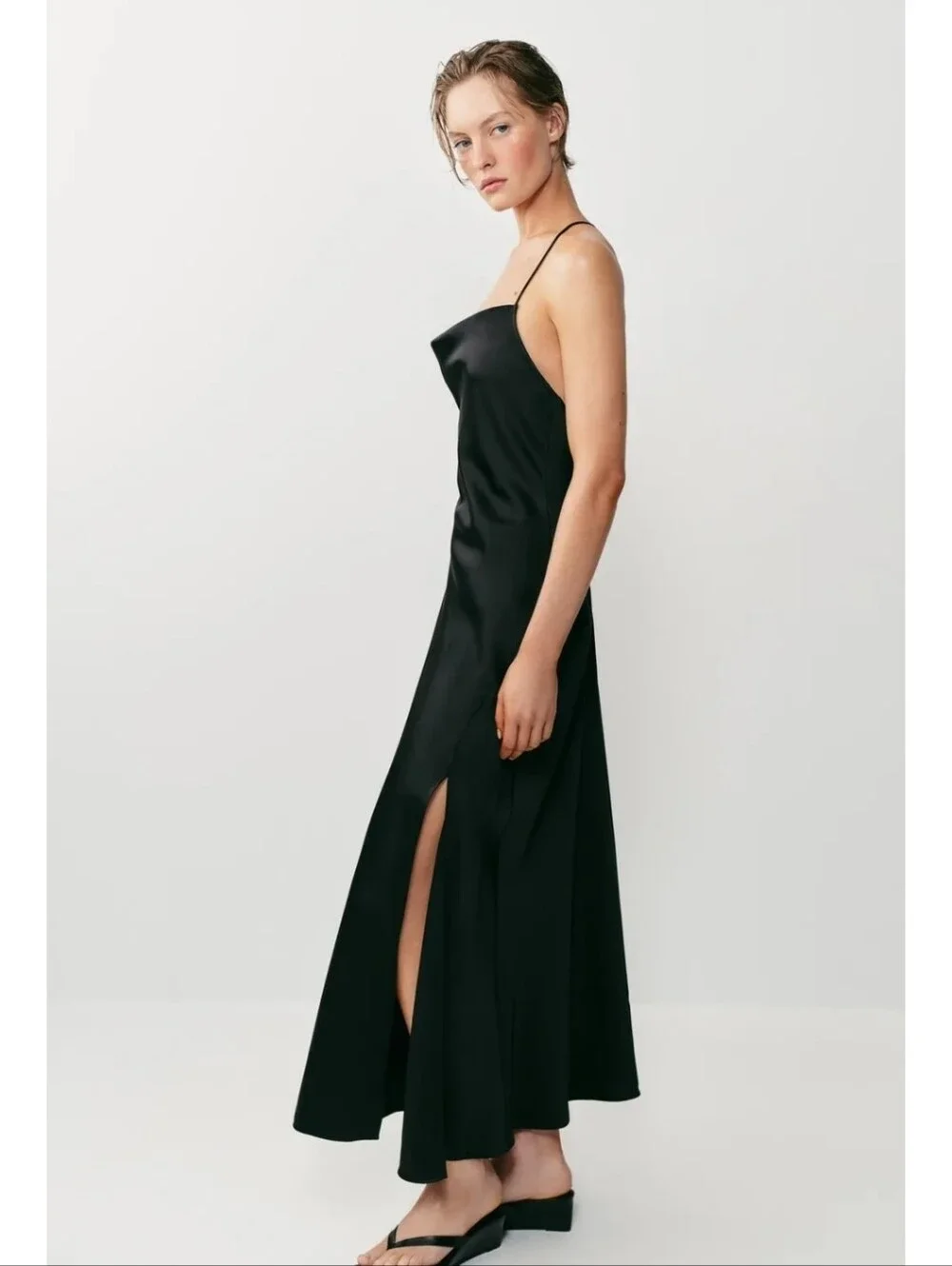 Zara sleek black